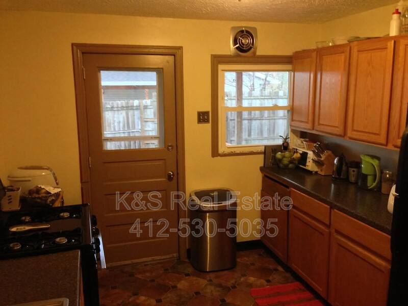 Townhouse for rent at 4243 Gladstone St #1, Pittsburgh, PA 15207