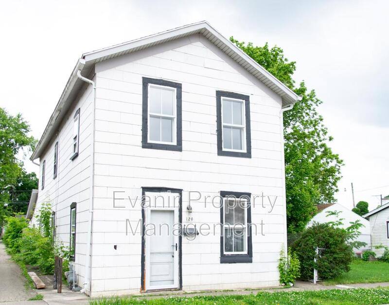 House for rent at 126 N Walnut St, Germantown, OH 45327