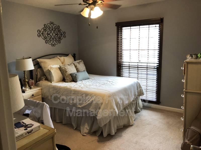 House for rent at 604 Farr Circle, Birmingham, AL 35226