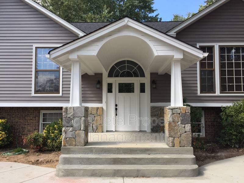 House for rent at 604 Farr Circle, Birmingham, AL 35226