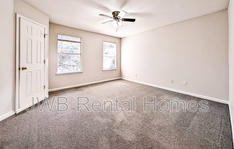 Townhouse for rent at 4807 Playpen Dr, Jacksonville, FL 32210
