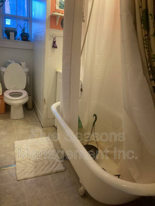 Apartment for rent at 71 S Willard St #2, Burlington, VT 05401