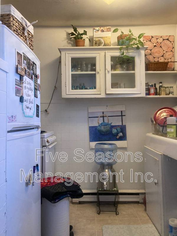Apartment for rent at 71 S Willard St #2, Burlington, VT 05401