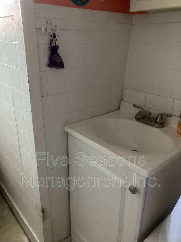 Apartment for rent at 71 S Willard St #2, Burlington, VT 05401