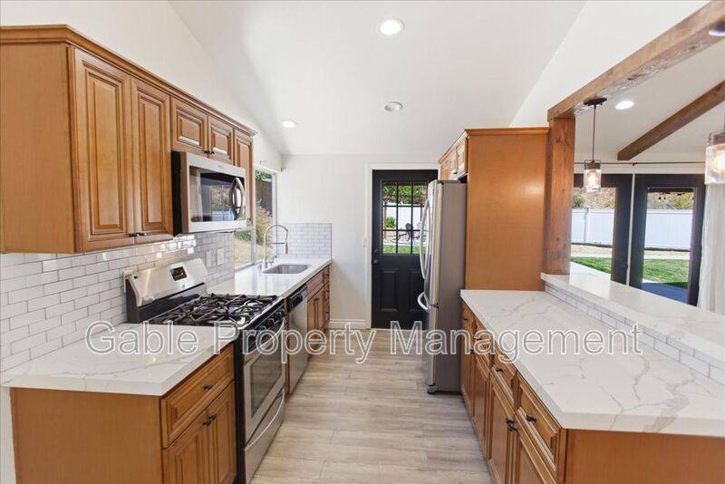 House for rent at 28136 Bakerton Ave, Canyon Country, CA 91351