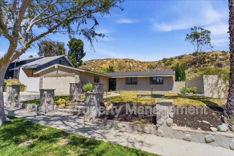 House for rent at 28136 Bakerton Ave, Canyon Country, CA 91351