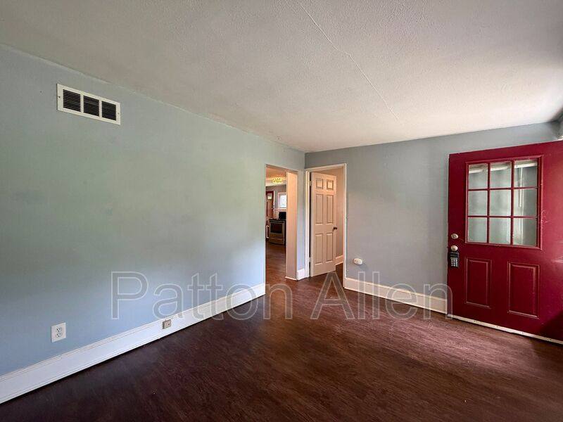 Apartment for rent at 10 Miller Rd E #A, Asheville, NC 28805