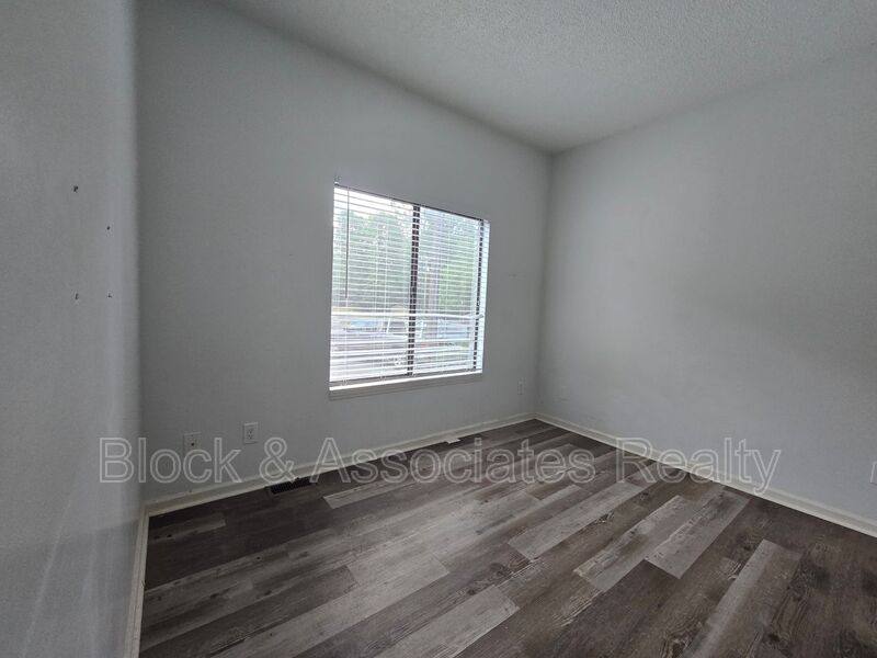 Condo for rent at 234 Davidson St, High Point, NC 27263
