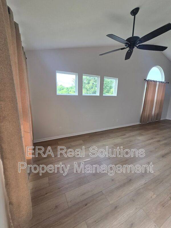 House for rent at 2577 Silver Fir Lane, Grove City, OH 43123