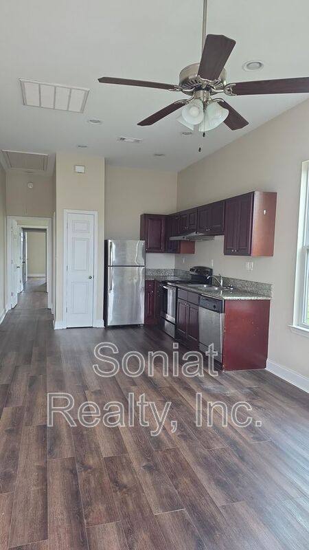 Apartment for rent at 1905 Montegut Dr, New Orleans, LA 70117