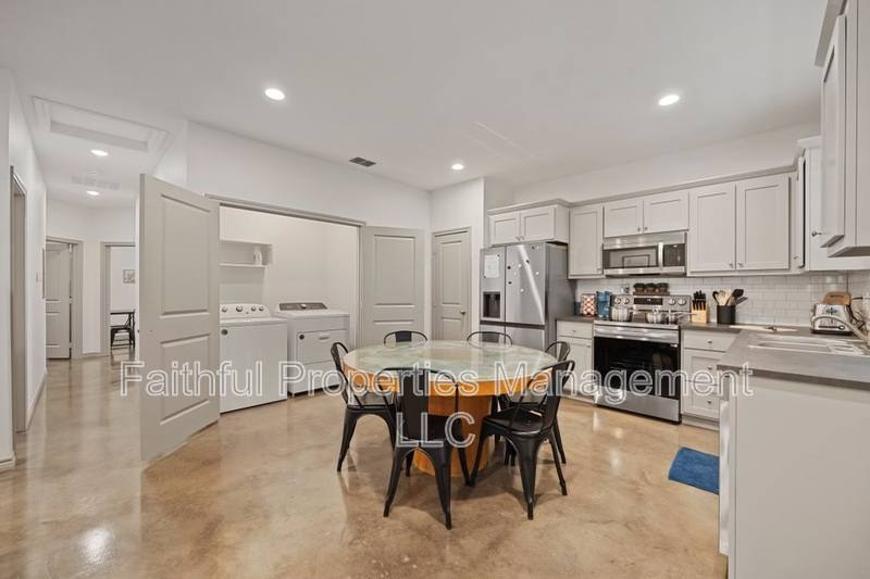 Apartment for rent at 16374 County Rd #25, Lindale, TX 75771