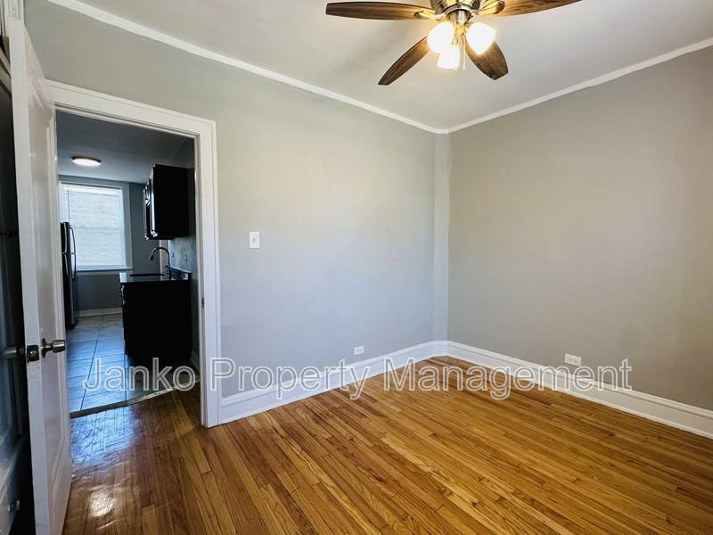 Apartment for rent at 644 N Mayfield Ave #2, Chicago, IL 60644