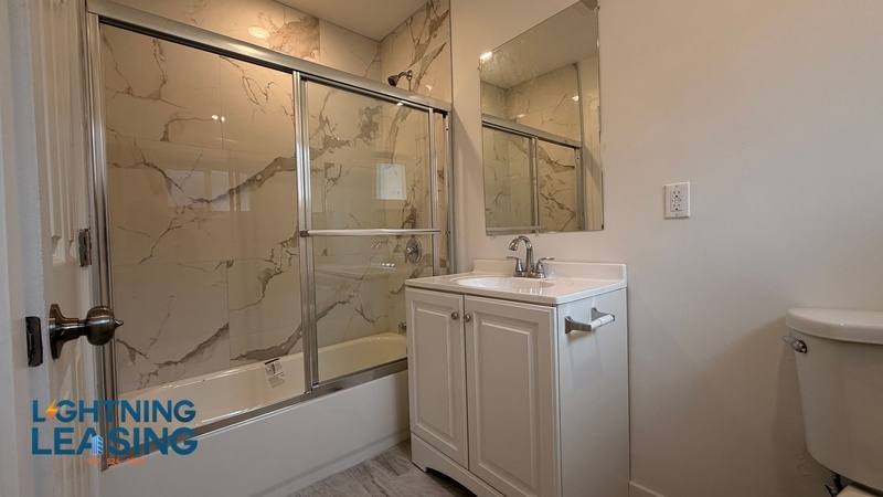 Apartment for rent at 5000 Coliseum St #8, Los Angeles, CA 90016