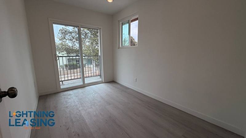 Apartment for rent at 5000 Coliseum St #8, Los Angeles, CA 90016