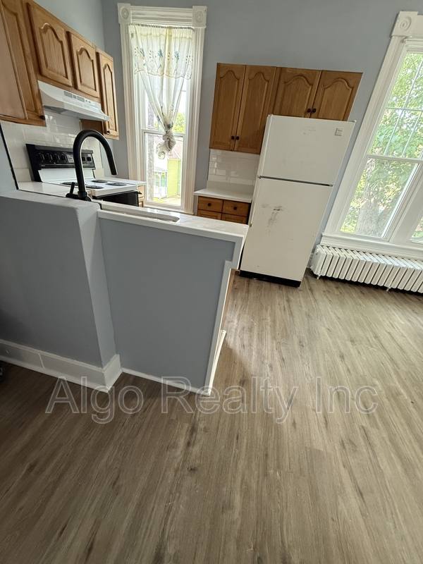Apartment for rent at 359 Maria Ave #3, Saint Paul, MN 55106