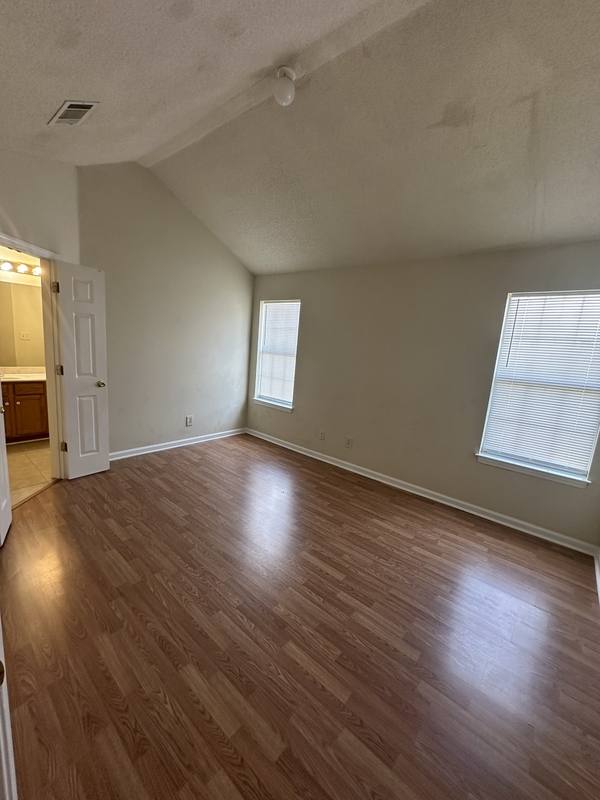 House for rent at 7733 Lipscomb Dr, Memphis, TN 38125