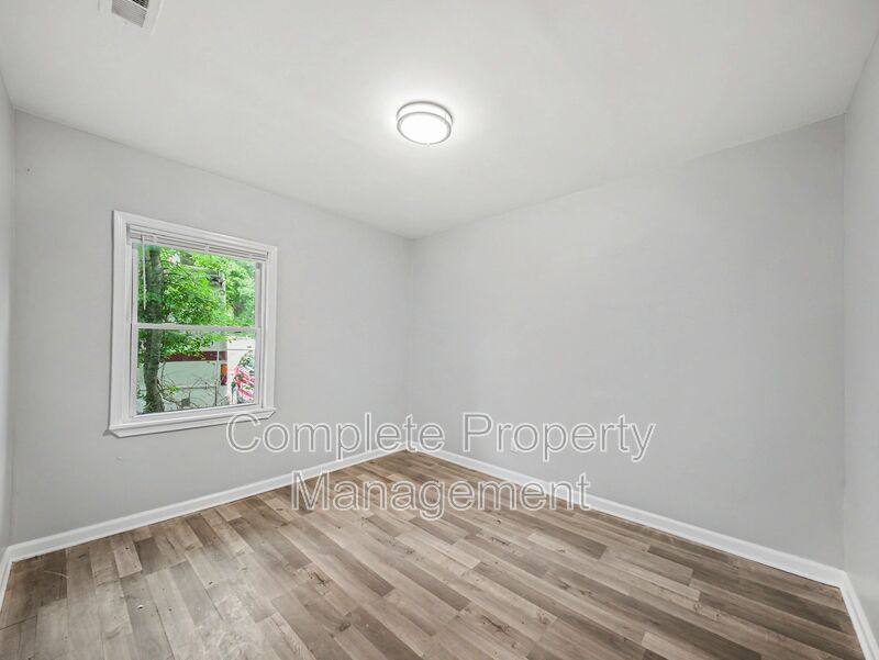 House for rent at 1900 Saint Charles Ave SW, Birmingham, AL 35211