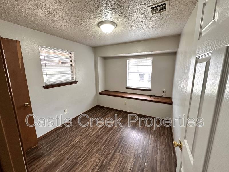 House for rent at 5305 Brookdale Dr, Oklahoma City, OK 73135
