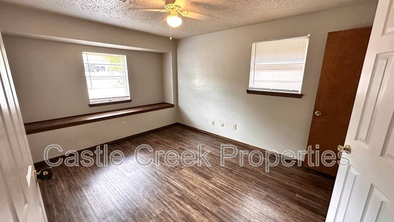 House for rent at 5305 Brookdale Dr, Oklahoma City, OK 73135