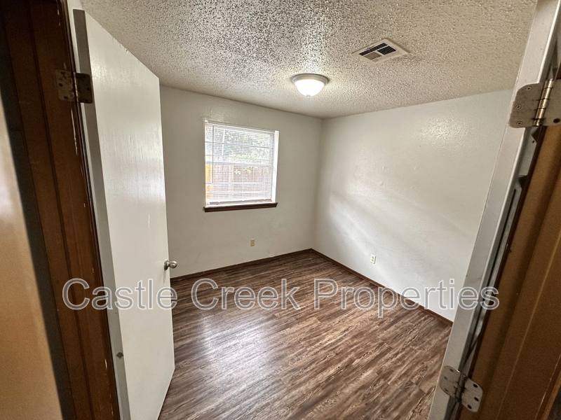 House for rent at 5305 Brookdale Dr, Oklahoma City, OK 73135