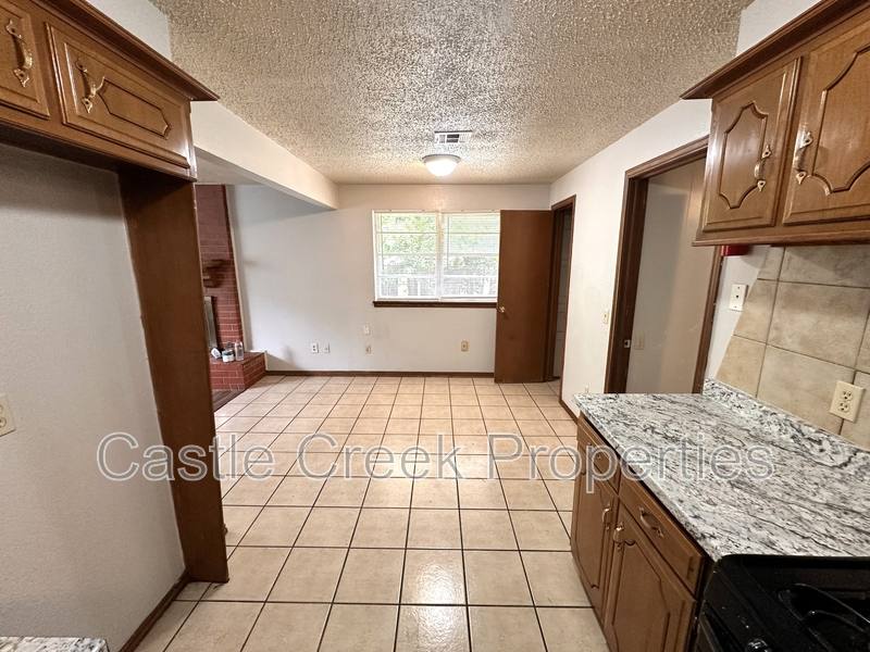 House for rent at 5305 Brookdale Dr, Oklahoma City, OK 73135