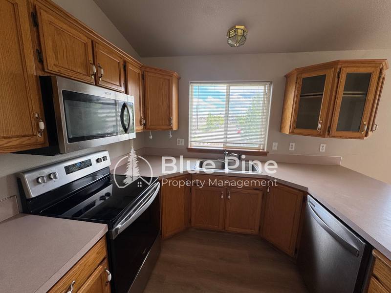 House for rent at 3535 Spring Creek Dr, Idaho Falls, ID 83404