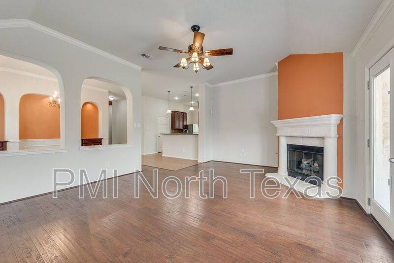House for rent at 12608 Red Hawk Dr, Frisco, TX 75033