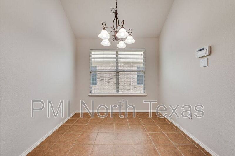House for rent at 12608 Red Hawk Dr, Frisco, TX 75033