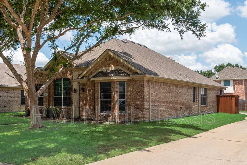 House for rent at 12608 Red Hawk Dr, Frisco, TX 75033