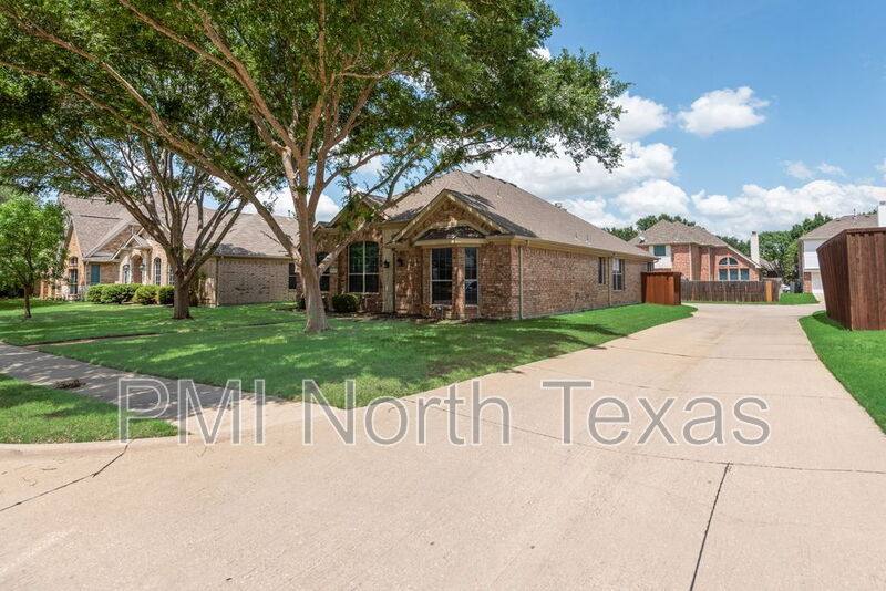 House for rent at 12608 Red Hawk Dr, Frisco, TX 75033