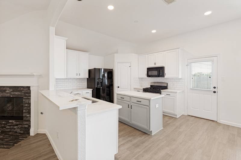 House for rent at 5224 McGrath Dr, Alvin, TX 77511