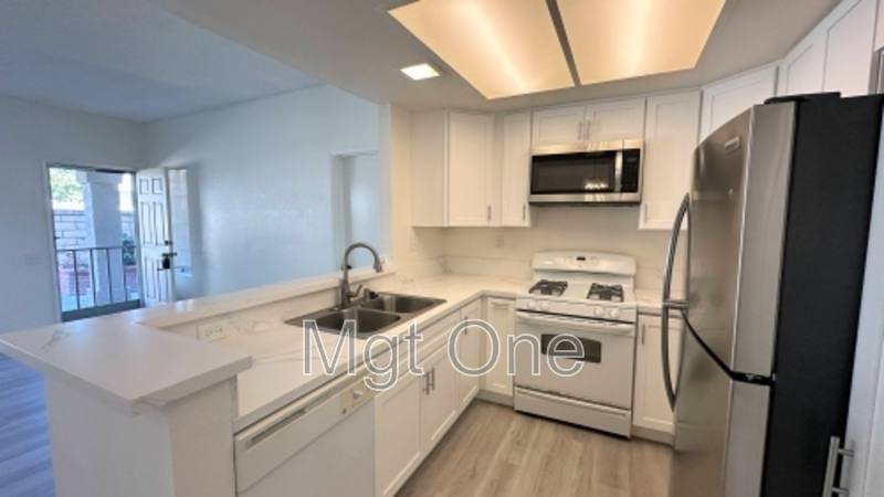 House for rent at 18902 Canyon Hill Dr, Trabuco Canyon, CA 92679