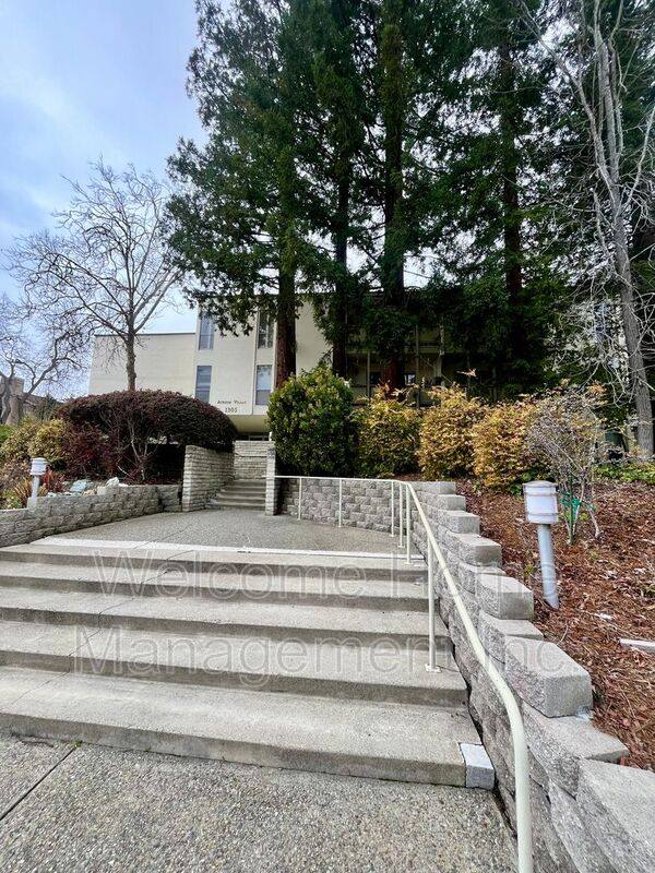Condo for rent at 1305 Blvd Way #310, Walnut Creek, CA 94595