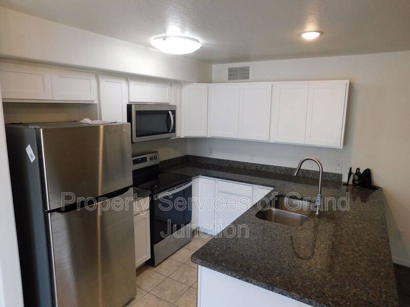 Townhouse for rent at 654 Trinity Way #B, Grand Junction, CO 81505