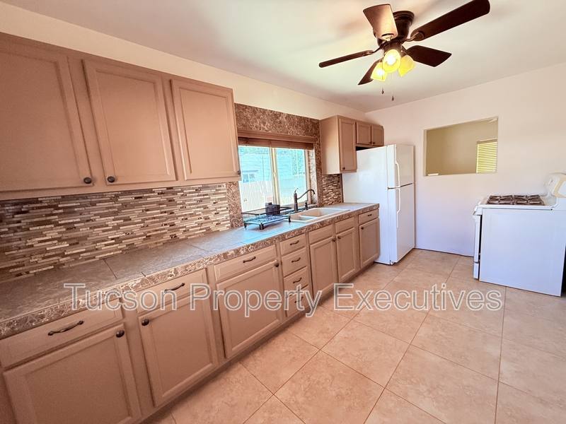 Apartment for rent at 2925 N Estrella Ave #1, Tucson, AZ 85705