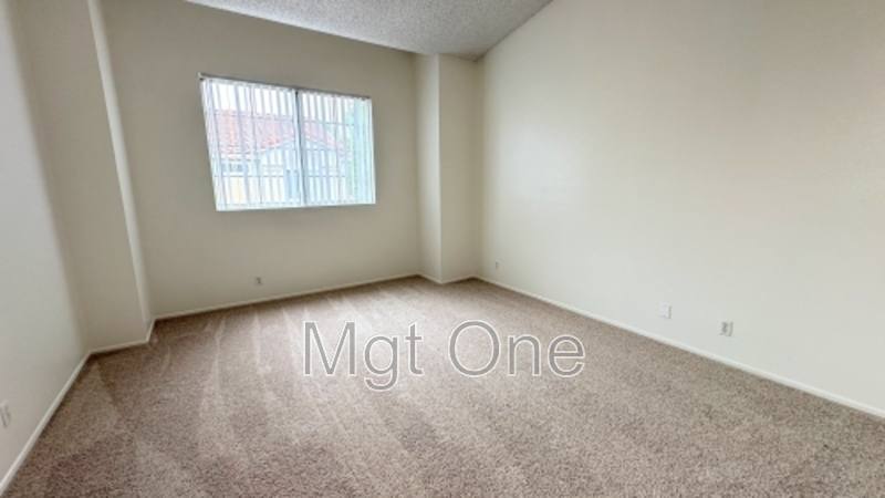 House for rent at 2050 Napoli Court #102, Corona, CA 92881
