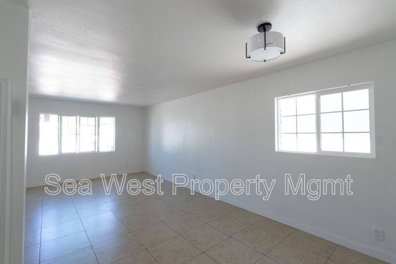 House for rent at 156 Leucadia Blvd, Encinitas, CA 92024