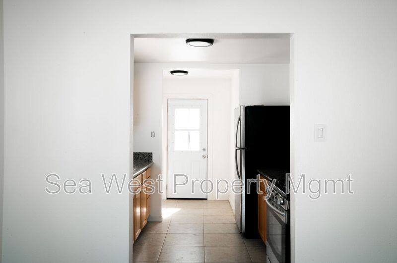 House for rent at 156 Leucadia Blvd, Encinitas, CA 92024