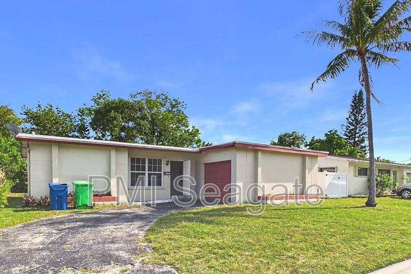 House for rent at 7620 NW 21st St, Fort Lauderdale, FL 33322
