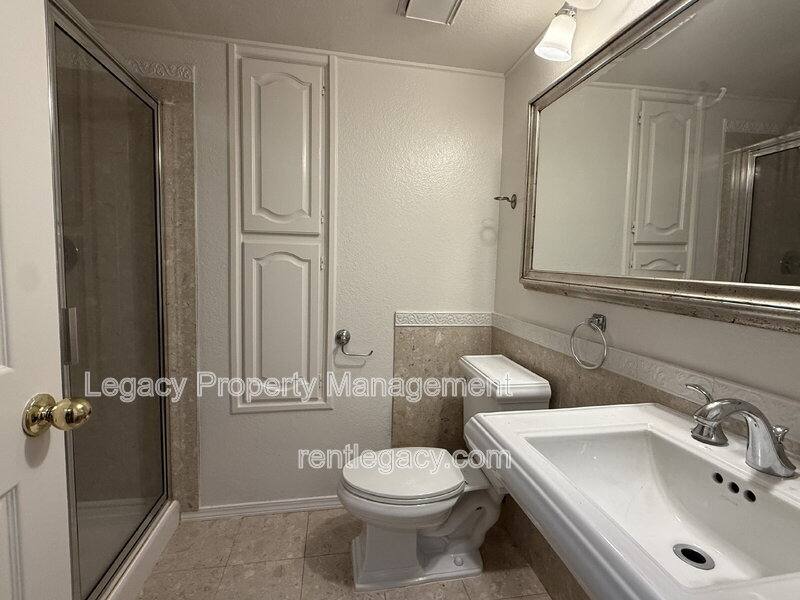 House for rent at 5350 Laguna Park Dr, Elk Grove, CA 95758
