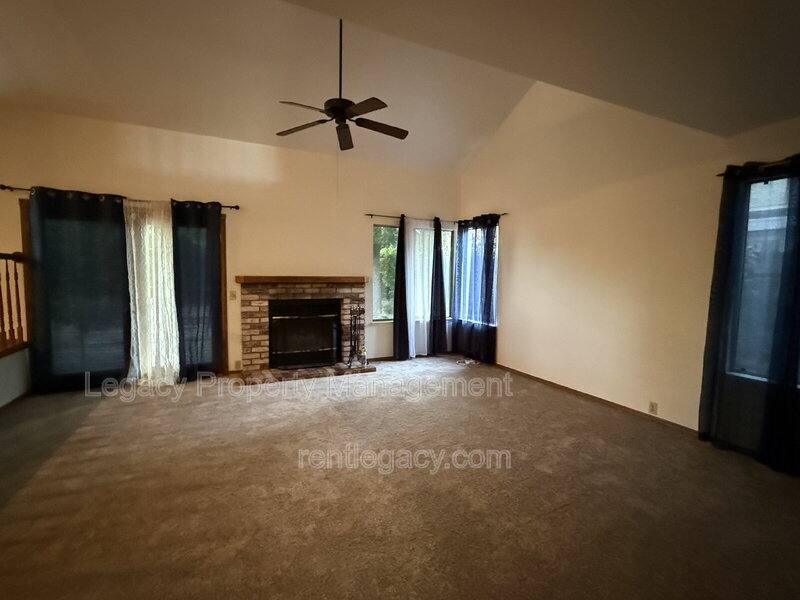 House for rent at 5350 Laguna Park Dr, Elk Grove, CA 95758