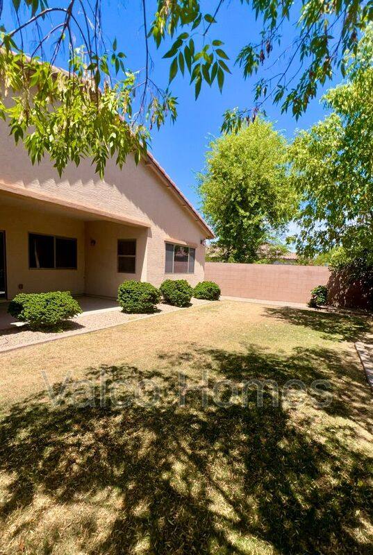House for rent at 2717 E Ficus Way, Gilbert, AZ 85298
