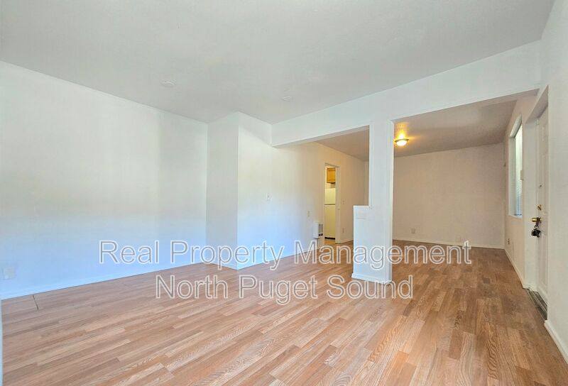 Apartment for rent at 15602 Ash Way #1, Lynnwood, WA 98037