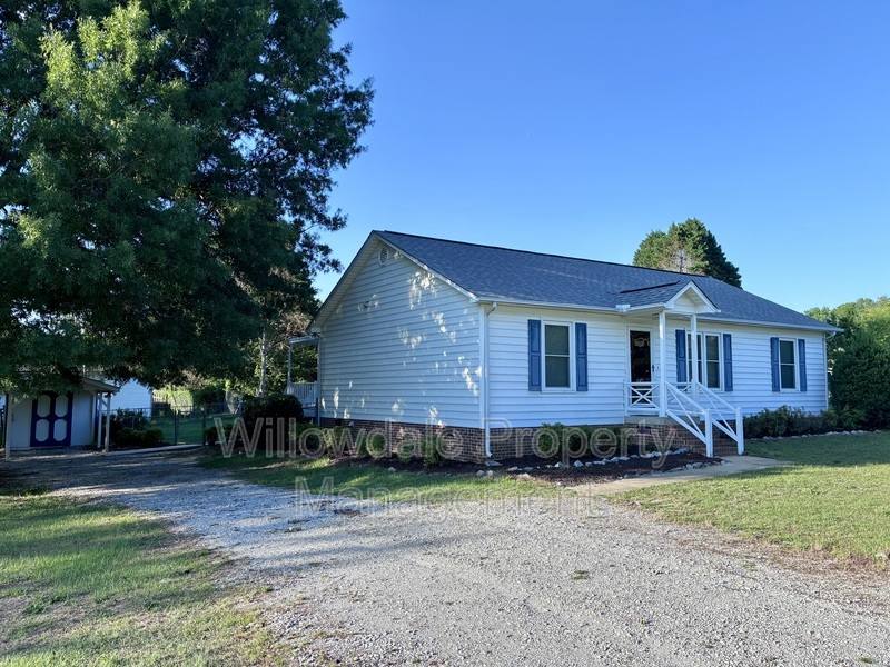 House for rent at 49 Baysprings Court, Willow Spring, NC 27592