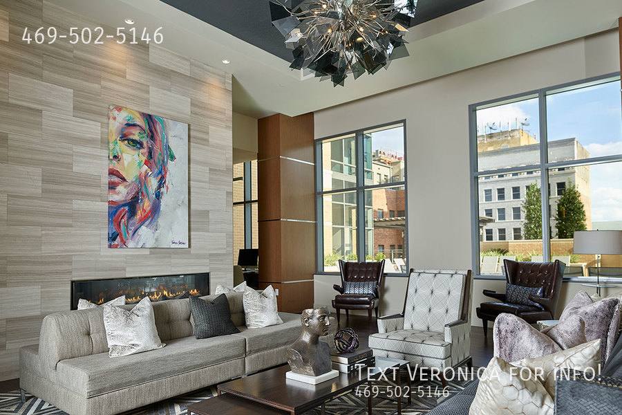 Apartment for rent at 490 Travis St, Houston, TX 77002