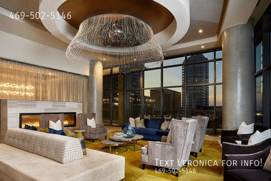 Apartment for rent at 490 Travis St, Houston, TX 77002