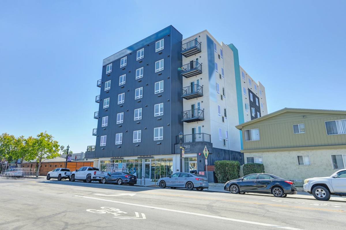 Apartment for rent at 2911 Adams Ave, San Diego, CA 92116