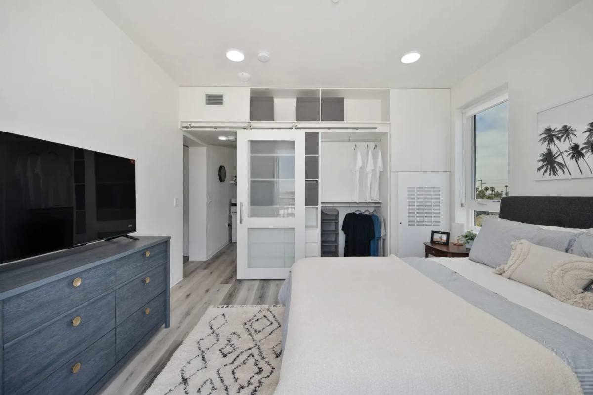 Apartment for rent at 2911 Adams Ave, San Diego, CA 92116