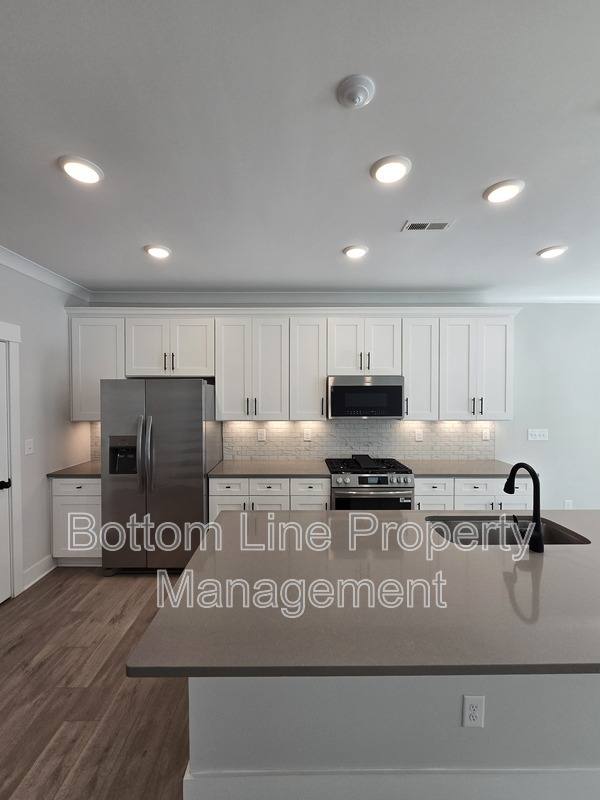 Townhouse for rent at 111 Viburnum Rd, Waxhaw, NC 28173