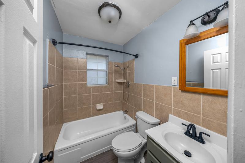 House for rent at 408 NW Woodridge Dr, Lawton, OK 73507